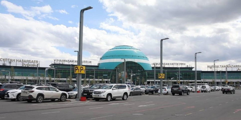 
                    Аэропорт Астаны закрывают
                