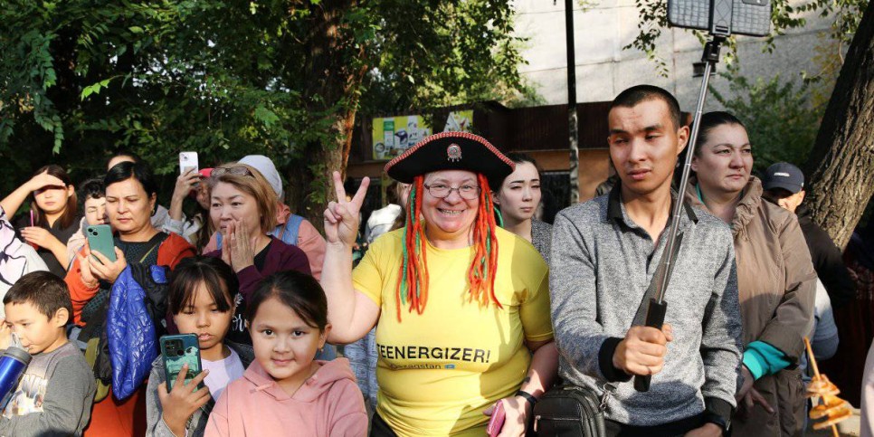 
                    Какие досуговые центры есть в Алматы и что они предлагают молодежи
                