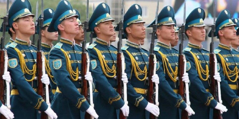 
                    Награды Службы госохраны Казахстана переименуют
                