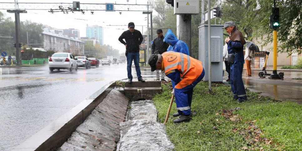 
                    Как в Турксибском районе борются с подтоплениями
                