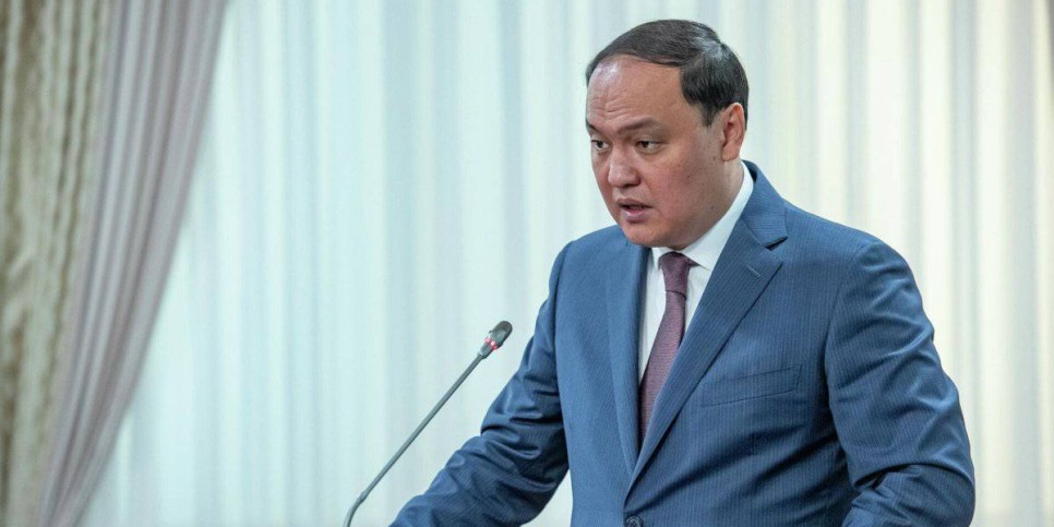 
                    Ербол Карашукеев назначен акимом Жамбылской области
                