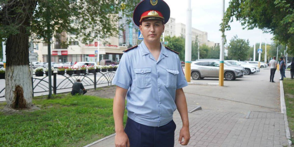 
                    Женщина пыталась спрыгнуть с моста в Рудном
                