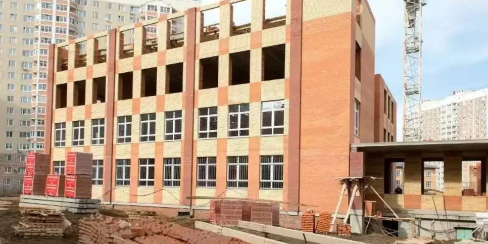 
                    На изъятые у коррупционеров более 150 млрд тенге построят 62 школы
                