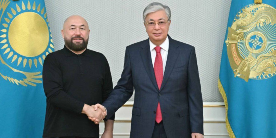 
                    О чем рассказал известный кинорежиссер Токаеву
                