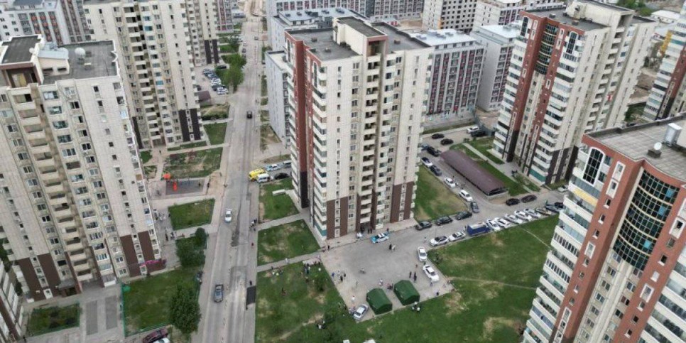 
                    Акимат Алматы совместно с застройщиком окажут меры поддержки жителям ЖК «Аккент» в восстановлении квартир
                
