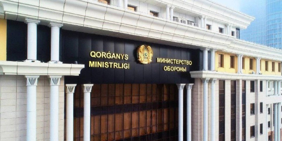 
                    Минобороны РК опровергло информацию об отправке военной техники в Россию
                