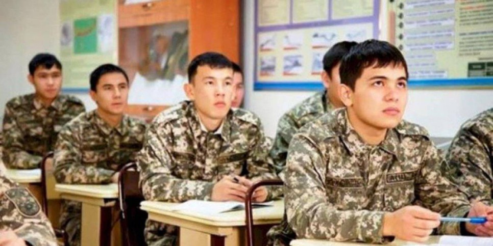 
                    Педагогам высших вузов из числа гражданского персонала повысили зарплату – Айгуль Куспан
                