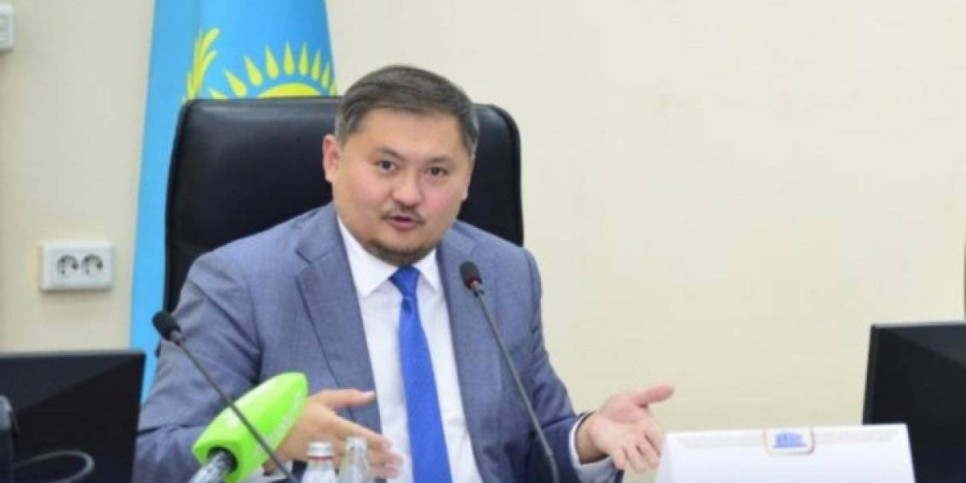 
                    Саясат Нурбек поручил до 15 августа завершить ремонт во всех общежитиях Алматы
                
