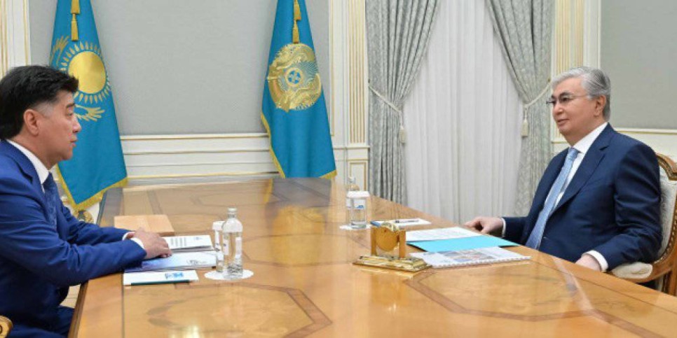 
                    Президент принял председателя Управляющего комитета Астанинского хаба госслужбы Алихана Байменова
                