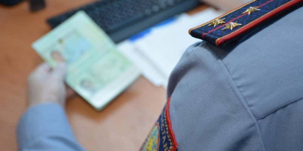 
                    Разыскиваемую в России женщину задержали в аэропорту Алматы
                