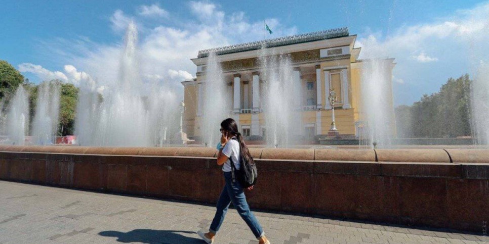 
                    Как в Алматы ухаживают за фонтанами
                