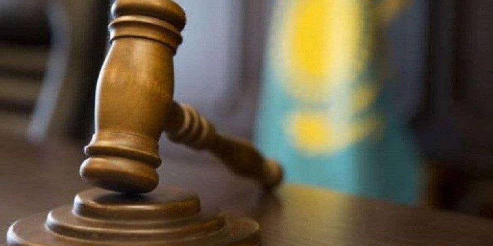 
                    Захватившего заложников в банке в Астане арестовали на два месяца
                
