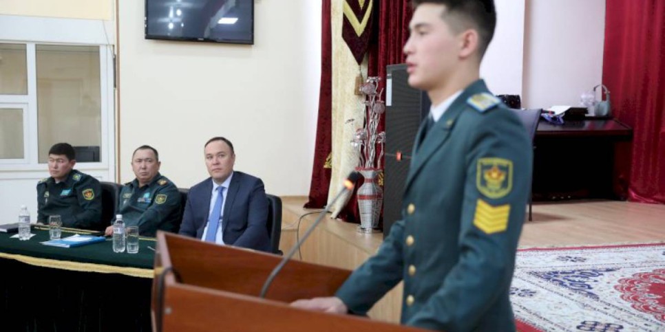 
                    В гимназии № 175 «Жаңа Ғасыр» состоялось мероприятие по воспитанию курсантов в русле воинского патриотизма
                