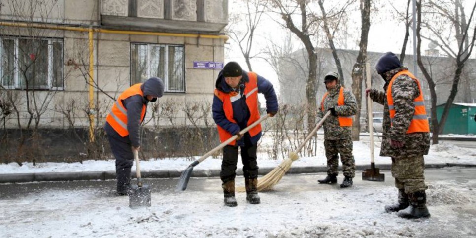 
                    Как убирают дворы в Алматы – пресс-тур в Ауэзовский и Турксибский районы
                