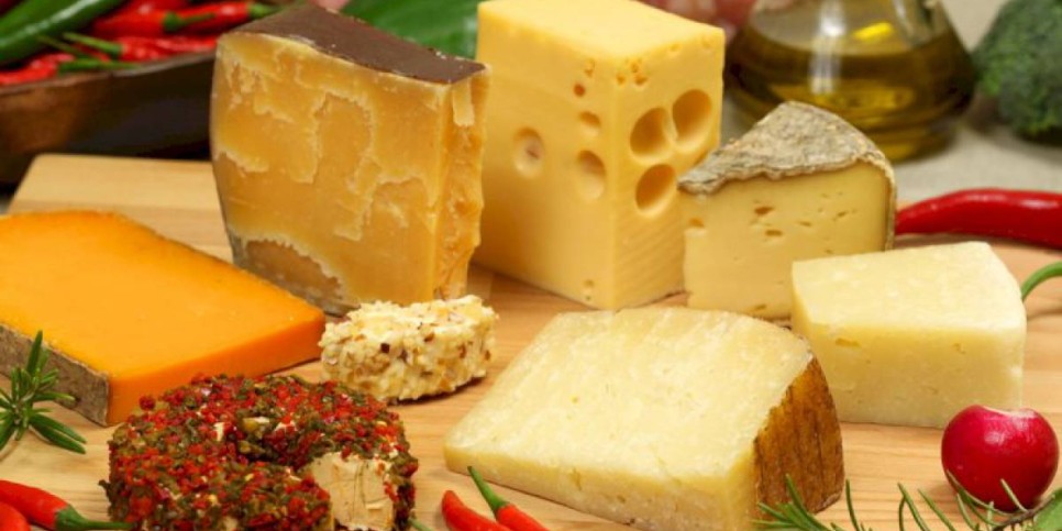 
                    Стоит ли бояться сырного продукта
                