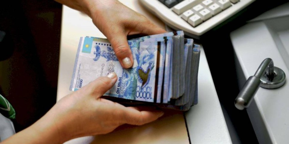 
                    Объем потребительских кредитов вырос в РК
                