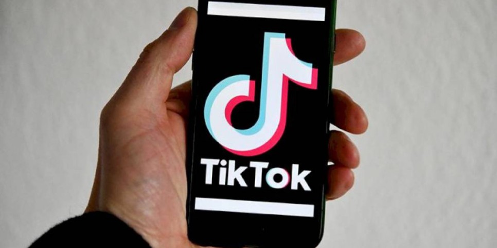 
                    Можно ли зарабатывать деньги, просматривая видео в TikTok
                