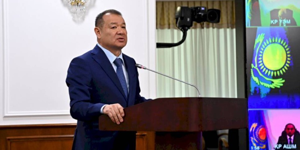 
                    О развитии автодорожной отрасли рассказал глава МИИР
                