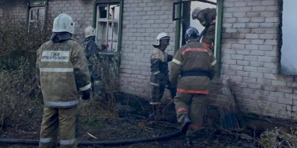 
                    Создан штаб для подсчета ущерба бизнесу от пожара в Костанайской области
                