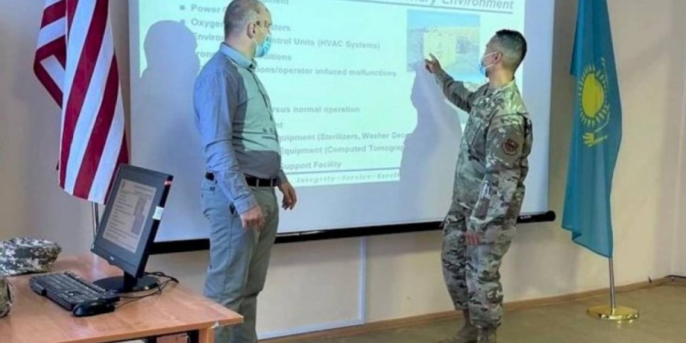 
                    Казахстанские и американские военные медики обменялись опытом в Алматы
                