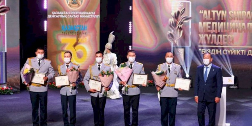 
                    Прошла церемония награждения победителей конкурса «Наш милый доктор! Наш герой!»
                