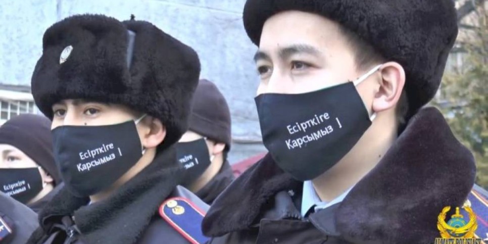 
                    В Алматы закрасили более 200 наркограффити
                