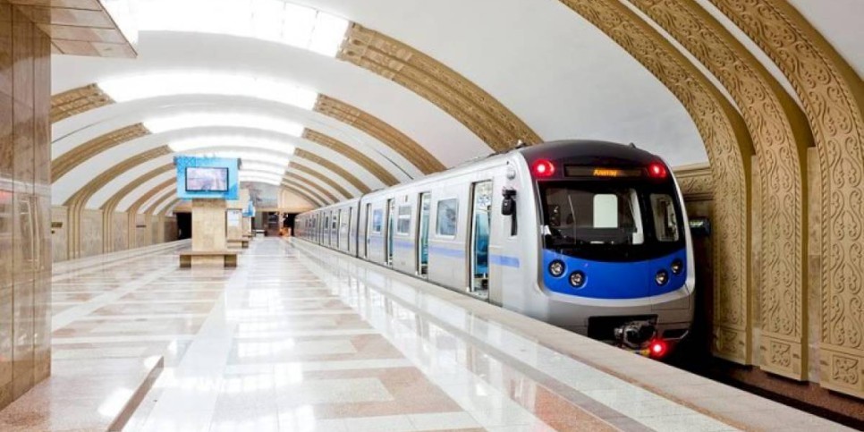 
                    Школьницы Алматы смогут бесплатно проехаться в метро 8 марта
                