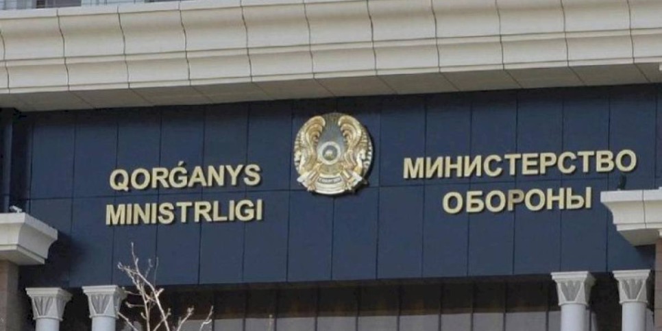 
                    Более 100 тысяч казахстанцев возьмут на воинский учет
                