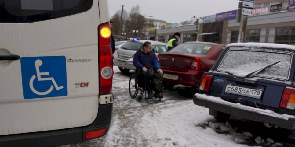 
                    Как оправдываются автолюбители за парковку на местах инвалидов в Алматы
                