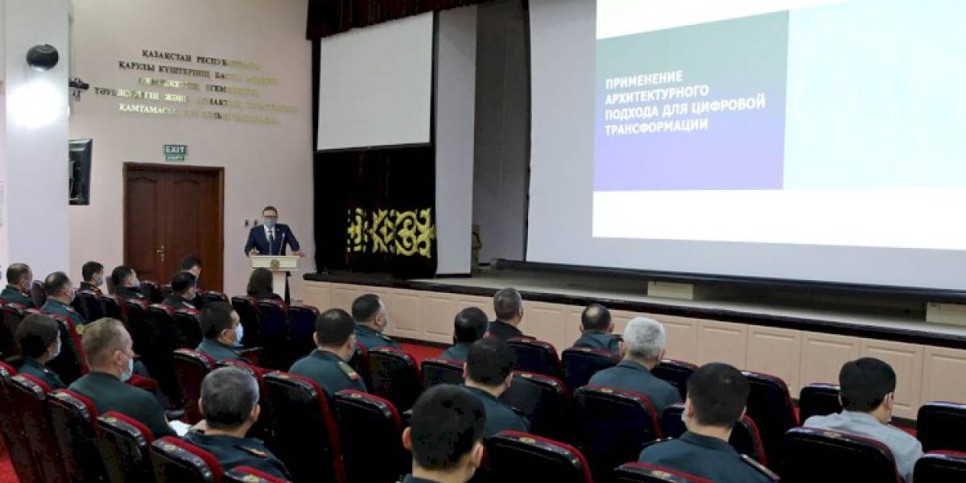 
                    От отдельных информационных систем – к «цифровой армии»
                
