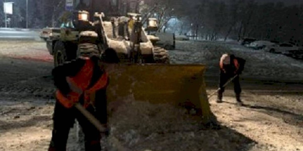 
                    Более 17 тысяч кубометров снега вывезли из Алматы
                