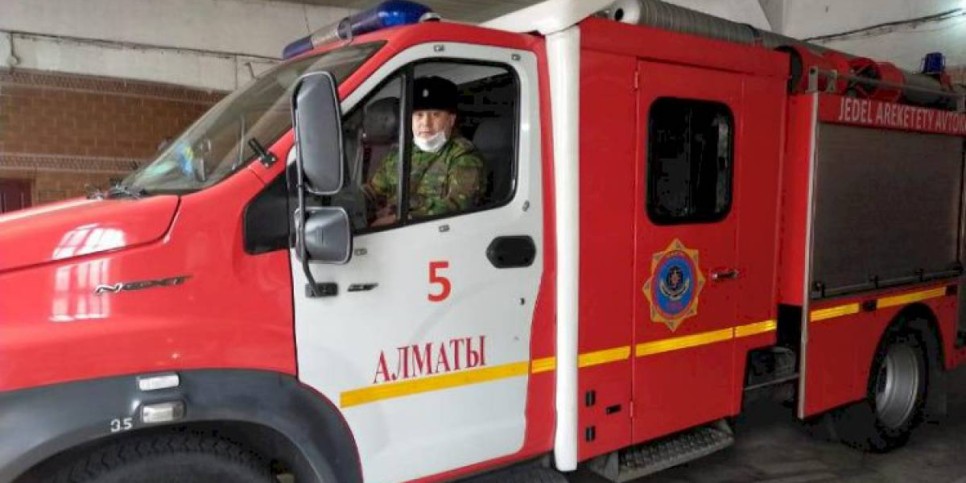 
                    Среди спасателей Алматы более 30 ровесников независимости страны
                
