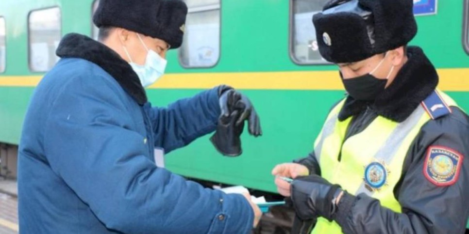 
                    На усиленный вариант несения службы переведена транспортная полиция
                