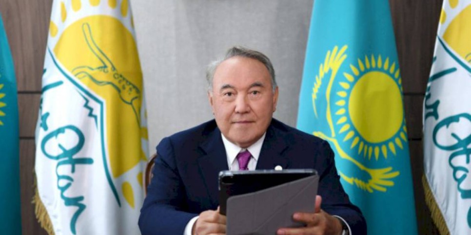 
                    Нурсултан Назарбаев примет участие в съезде Jas Otan
                