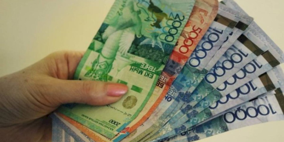 
                    Более 400 учеников из малообеспеченных семей недополучали соцвыплаты
                