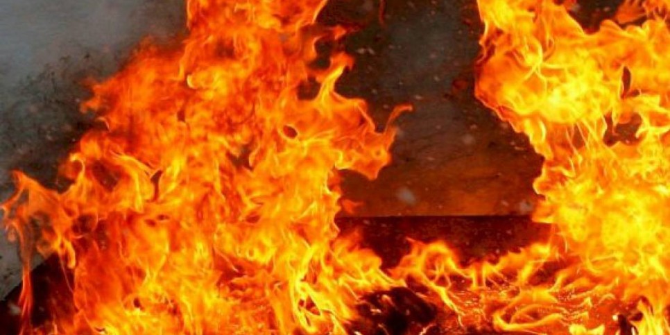 
                    Пять человек пострадали при пожаре в многоэтажке Каскелена
                