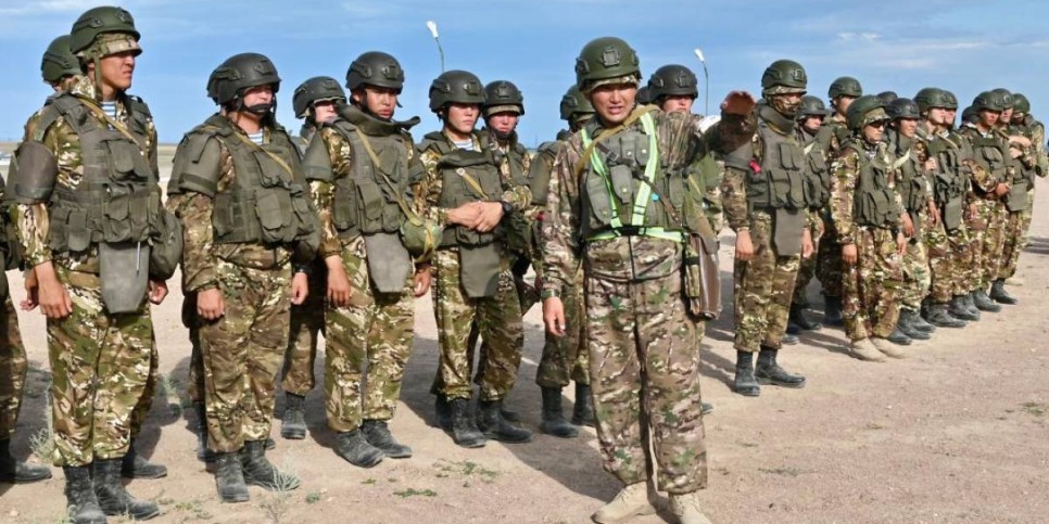 
                    «Голубые береты» в Конаеве приступили к этапу боевого слаживания
                