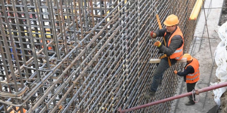 
                    В Казахстане увеличены объемы переработки, строительства и добычи
                