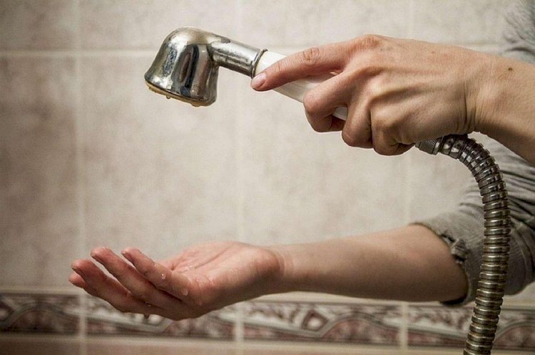Ряд зданий и жилых домов временно отключат от горячей воды в Алматы