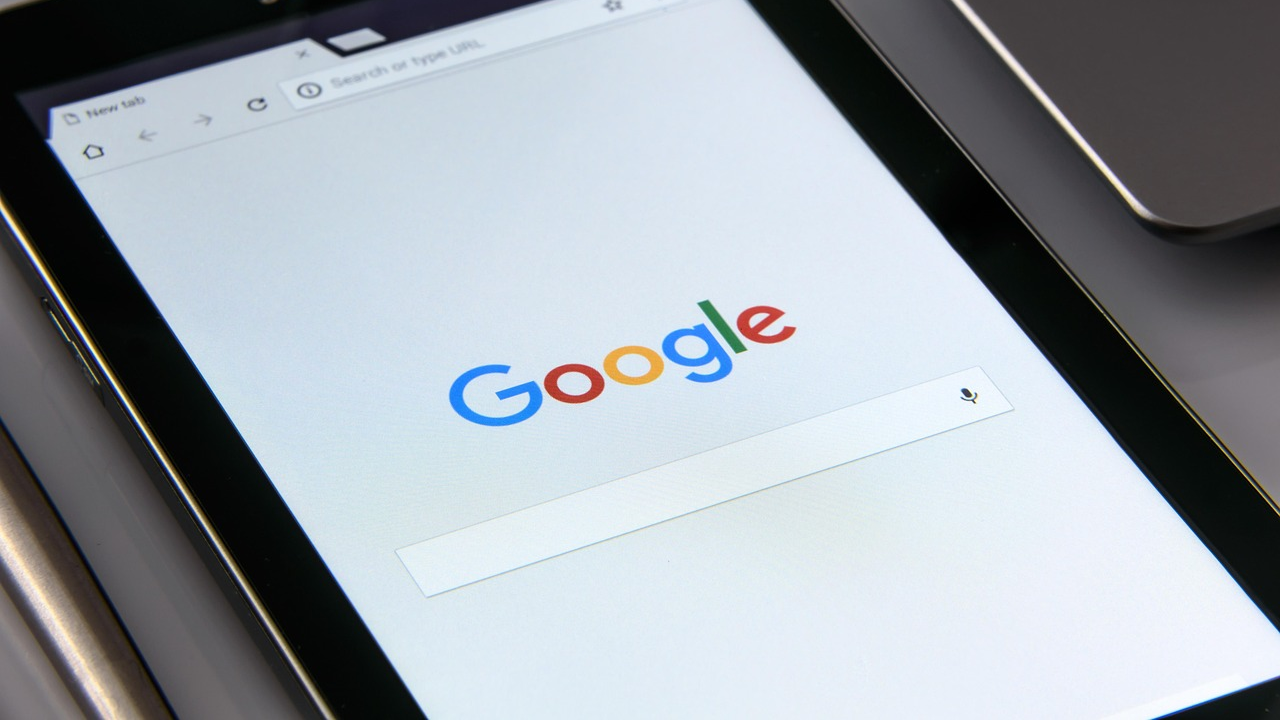 Студент колледжа из Павлодара получил персональное приглашение от компании Google