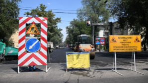 В Алматы временно ограничат движение на тротуаре ул. Утеген батыра