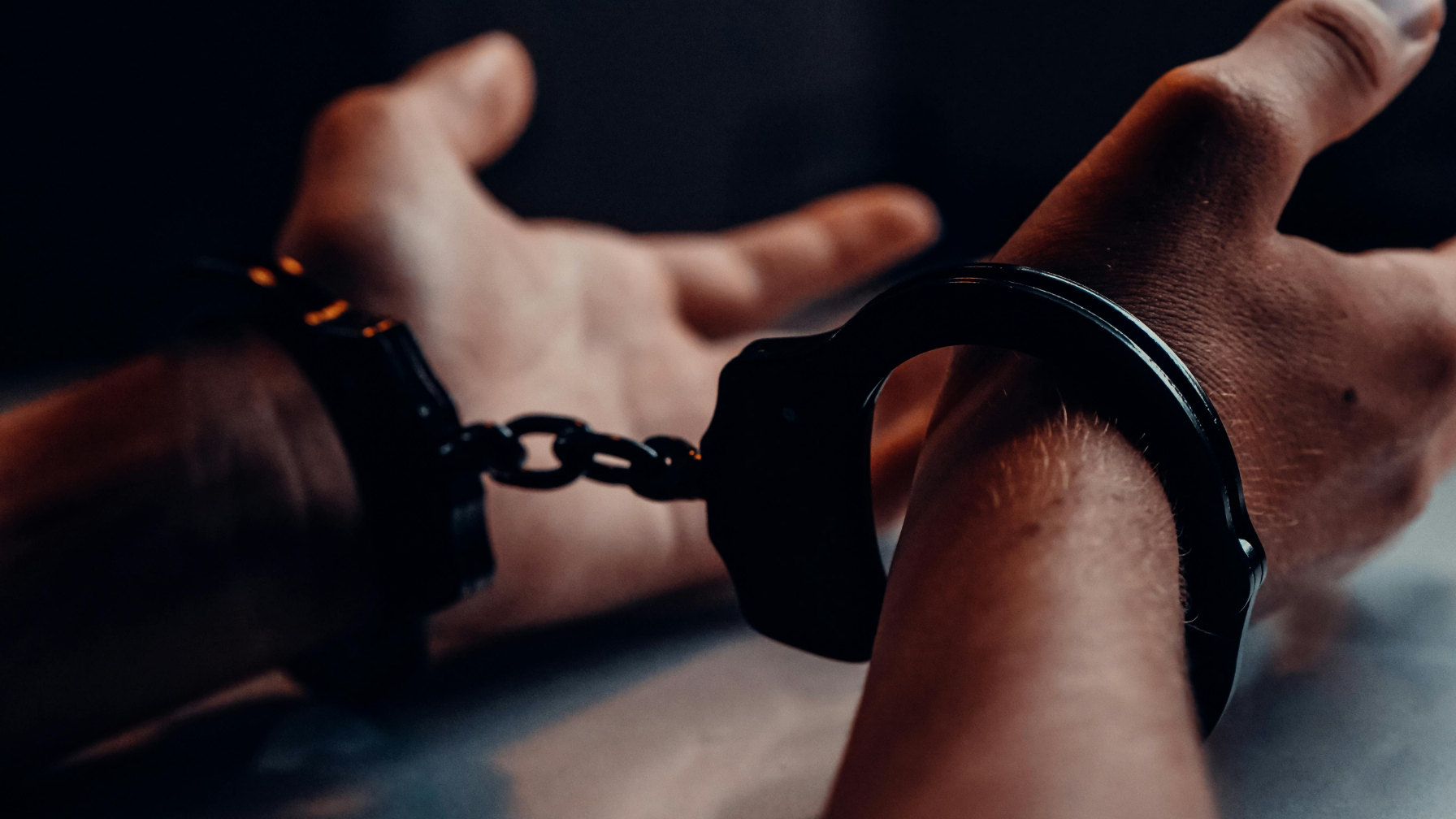 Из Антальи в СИЗО: фигурант дела о крупном мошенничестве экстрадирован в РК