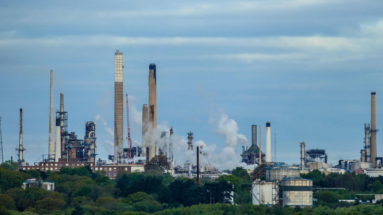 Увеличить объемы переработки  нефти на действующих НПЗ намерены в РК