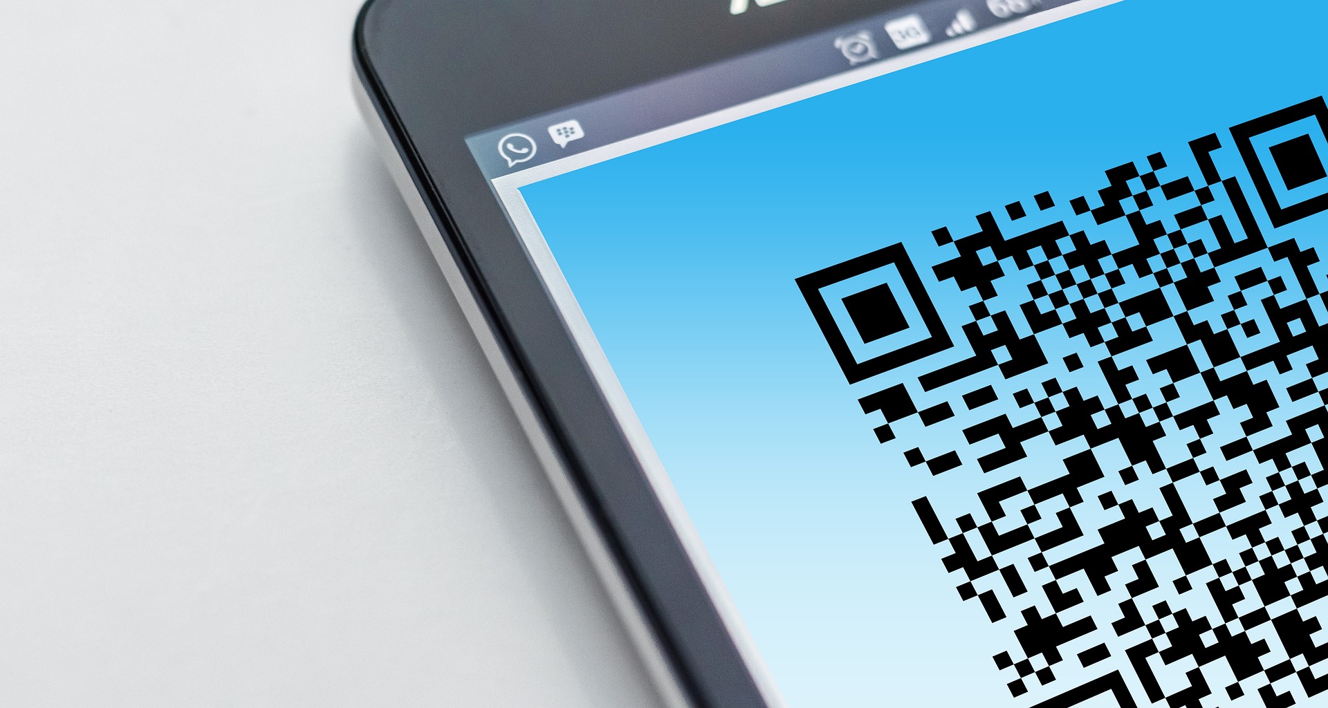 Полиция Казахстана предупредила о новой схеме мошенничества с QR-кодами