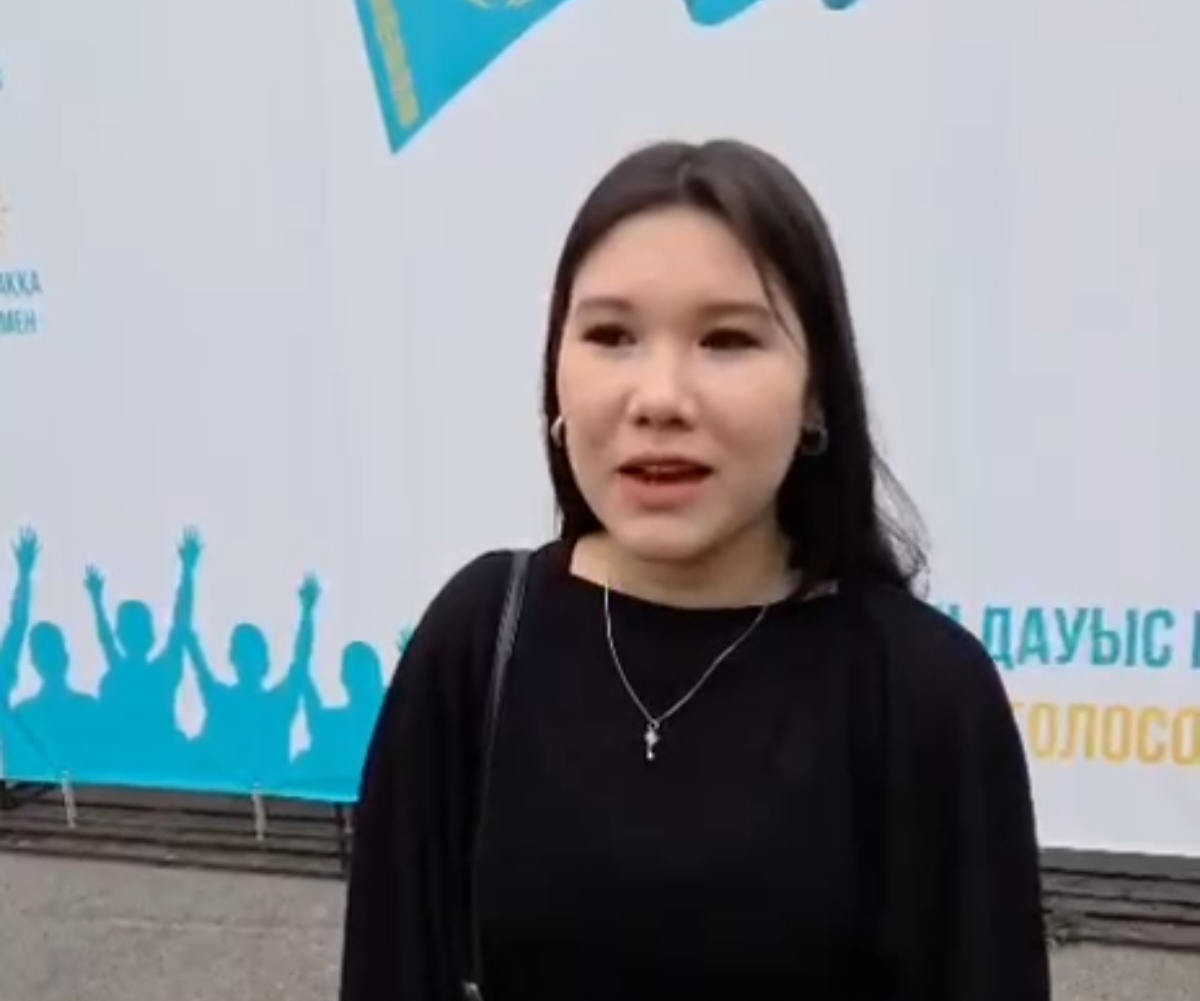 Два поколения — один выбор: жители Алматы рассказали, каким видят Казахстан через 10 лет