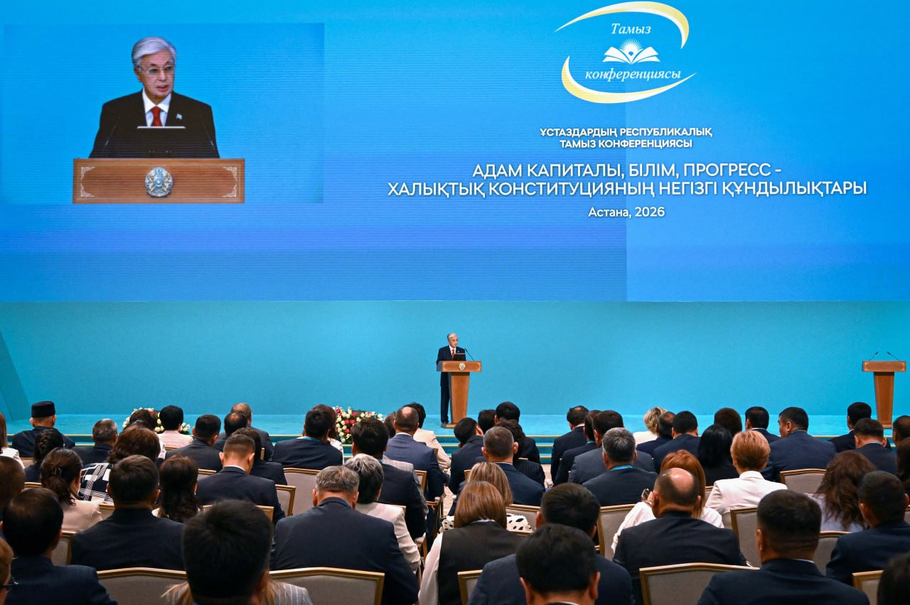 Президент поручил оптимизировать требования к аттестации педагогов