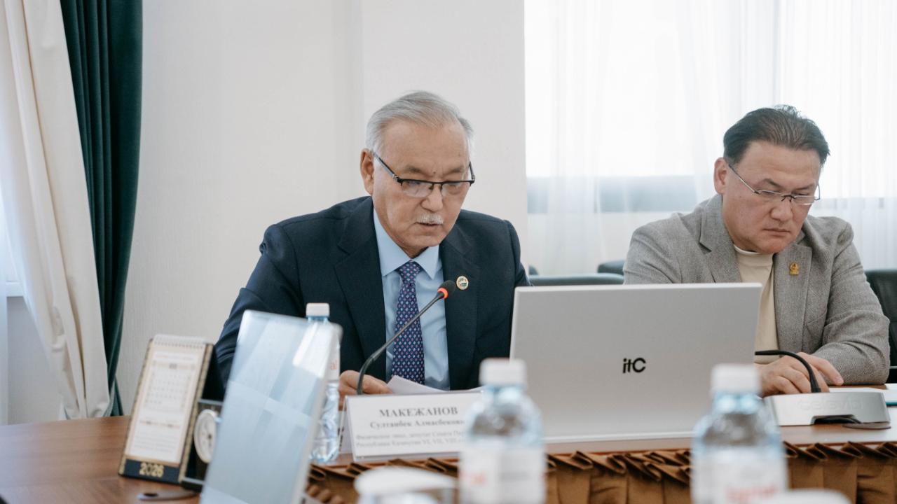 Султанбек Макежанов возглавил Общественный совет при Минтруда РК