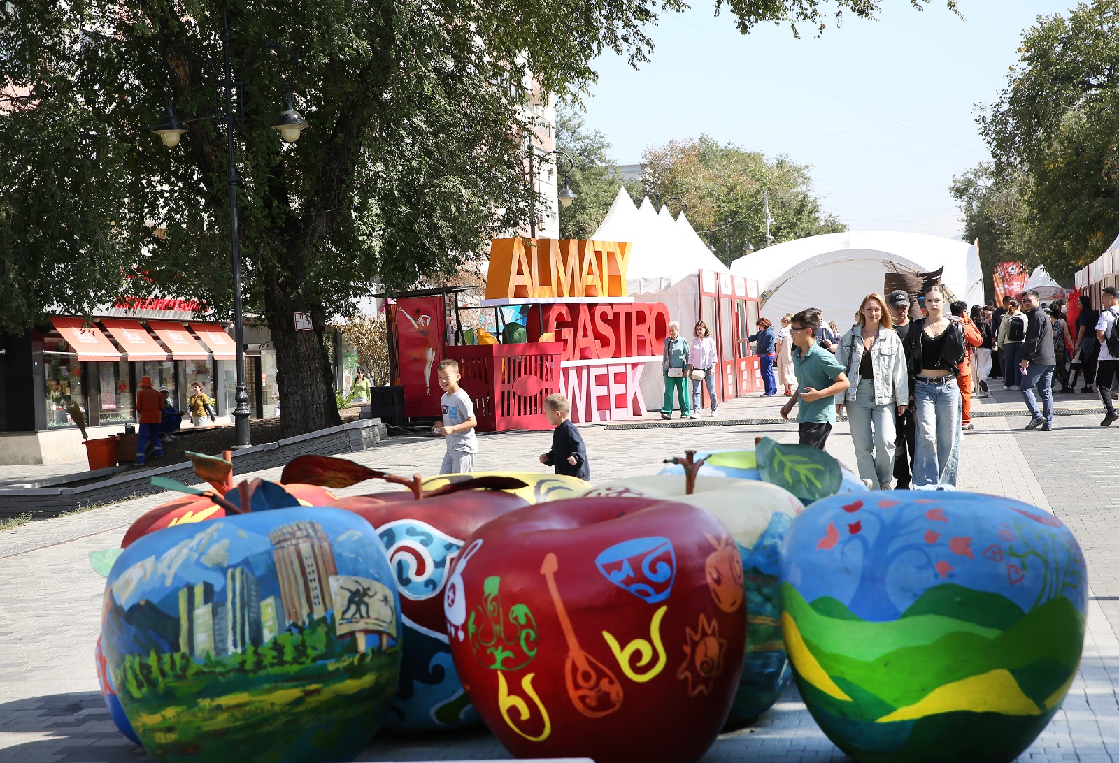 ALMATY GASTRO WEEK: вкус Алматы объединил 21 ресторан на одной гастрономической площадке